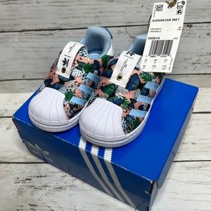 Adidas toddler superstar NWT